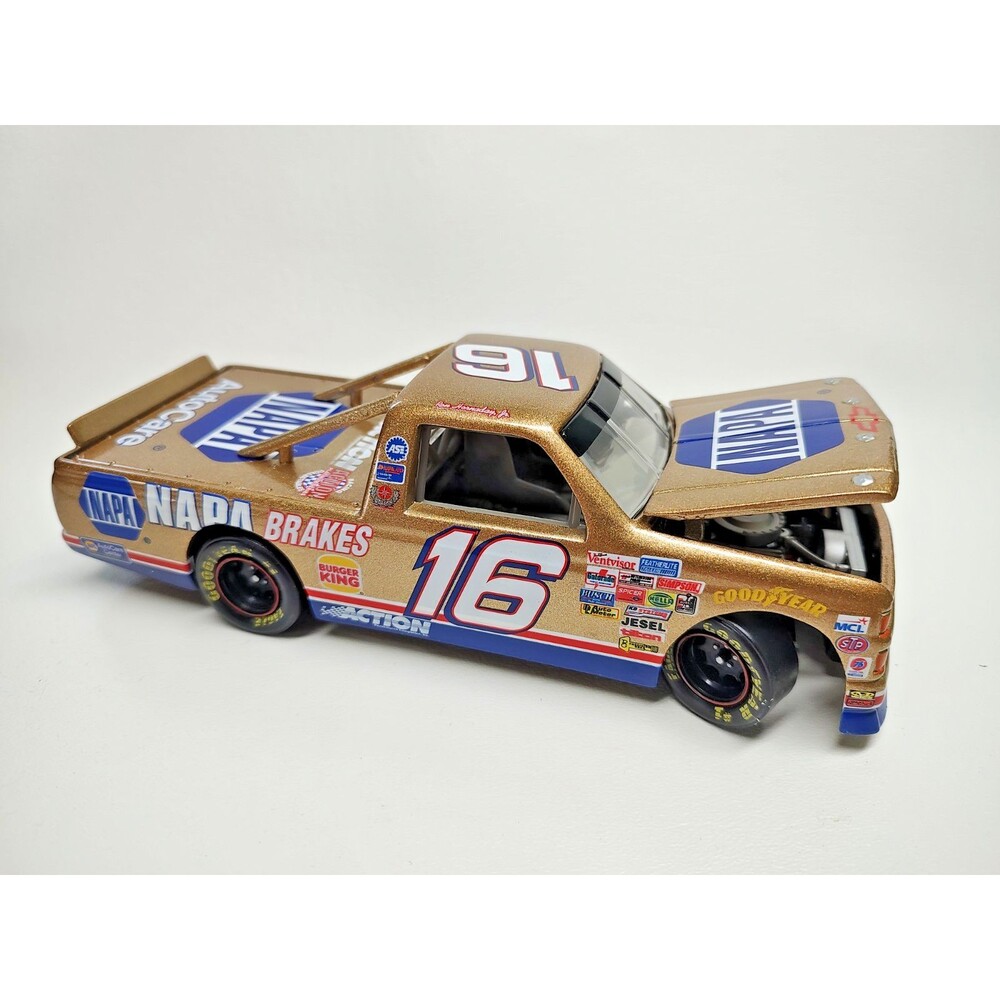 NAPA Gold 1:24th scale Ron Hornaday #16 1997 Chevy Race Truck Die Cast Limited